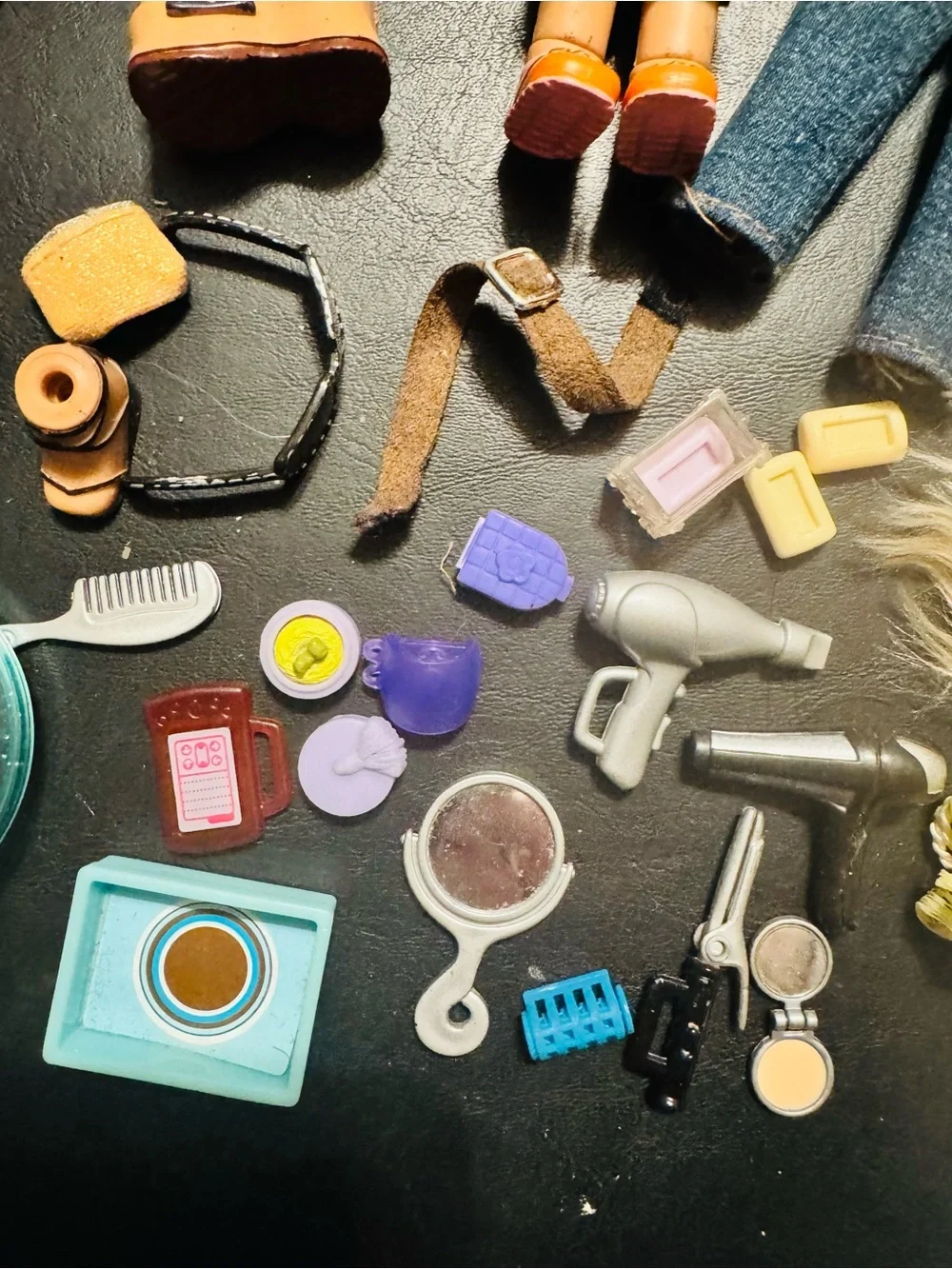 Bratz Barbie My Scene Accessories Lot 100+ Pieces Bundle